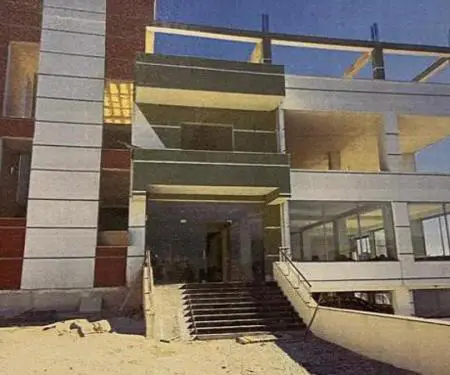 Ndërtesë - Në Shitje - Zone Rurale, Shqipëri  Shitet Truall+Godine 4 kateshe ne Peze-Helmes