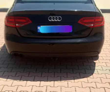 Shitet Audi A4 viti 2009