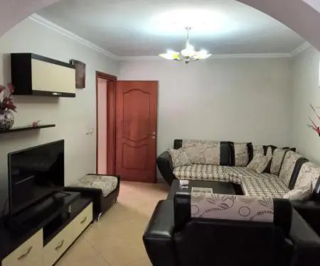 Shitet Apartament 2+1, Mobilim i ri, Çertifikatë Pronësie