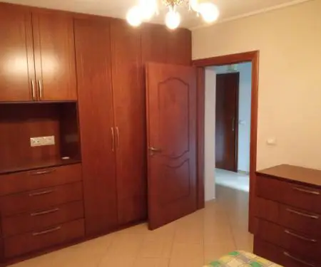 Shitet Apartament 2+1, Mobilim i ri, Çertifikatë Pronësie