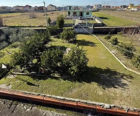 SHITET SHTEPI + TOKE 1300m2