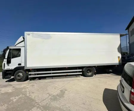 IVECO 120E25  2011. Euro 5