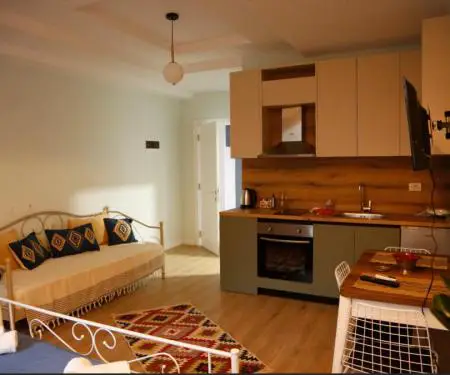 Apartament/ dhoma me qera ditore