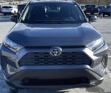 2019 Toyota RAV4 LE FWD For Sale