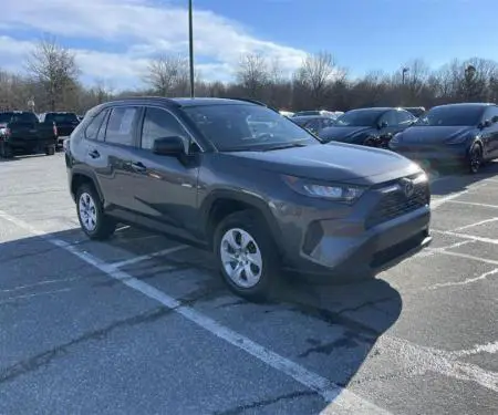 2019 Toyota RAV4 LE FWD For Sale