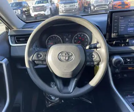 2019 Toyota RAV4 LE FWD For Sale