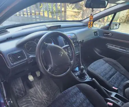 Shitet Peugeot 307 2002 2.0 hdi - 9