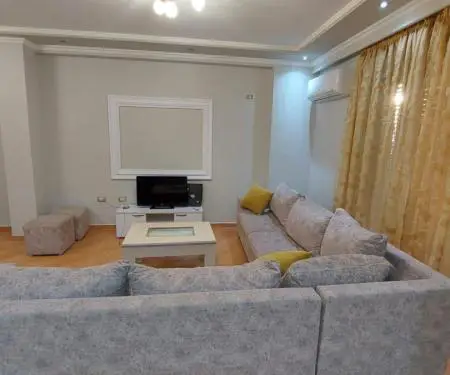 Jepet apartament 2+1 me qera Fresk Rr.Thesarit