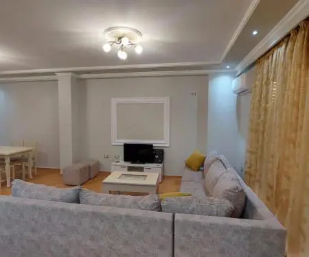 Jepet apartament 2+1 me qera Fresk Rr.Thesarit
