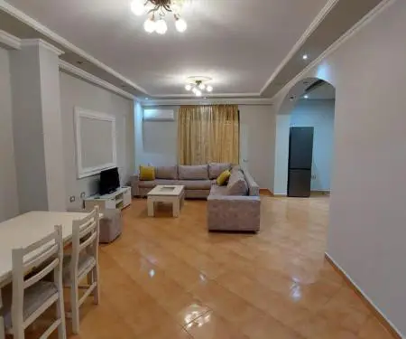 Jepet apartament 2+1 me qera Fresk Rr.Thesarit