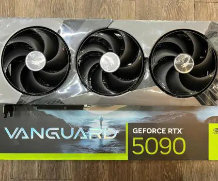 GeForce RTX 5090, RTX 5080, RTX 5070 Ti, RTX 5070, RTX 4090, RTX 4080 Super,  RTX 4080, RTX 4070 Ti
