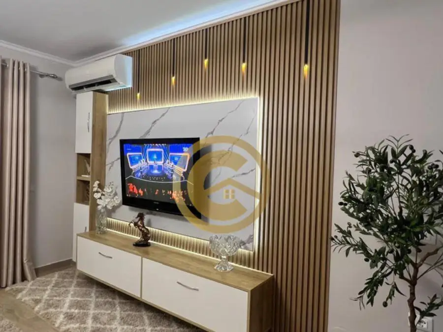 Apartament 2+1 me pamje mahnitëse nga deti – elegancë dhe komoditet në zemër të Sarandës - 2/10