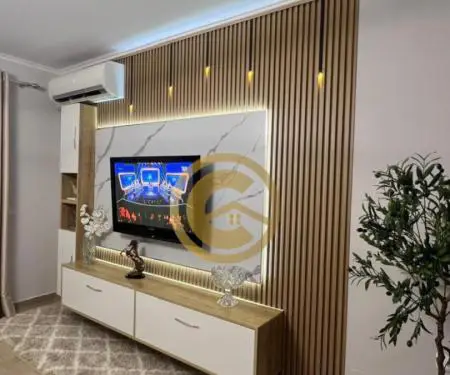 Apartament 2+1 me pamje mahnitëse nga deti – elegancë dhe komoditet në zemër të Sarandës