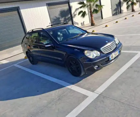 Mercedez Benz