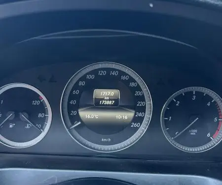 Shitet w204 okazion - 6