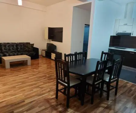 Jepet me qera, 1 +1, 46 000 ALL, rruga Artan Lenja