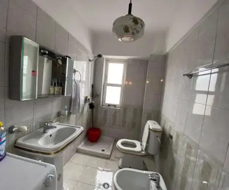 SHITET APARTAMENTNT 2+1 PRANE PORTIT DURRES 120.000 EURO