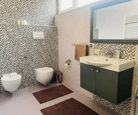 Shitet Apartament 2+1+2   Vasil Shanto