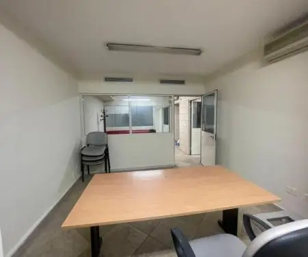 Zyre me qira Gjykata e RRethit Tirane 600 euro