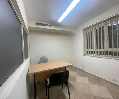 Zyre me qira Gjykata e RRethit Tirane 600 euro