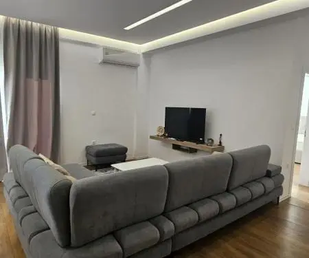 Jepet me qira apartament 3+1+2 në Babrru – 550 € / muaj