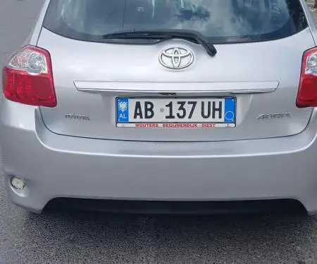 Shes Toyota auris 1.4 viti 2011