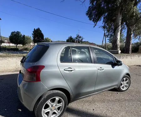 Toyota yaris okazion