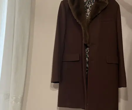 Pallto per meshkuj e re me pellush