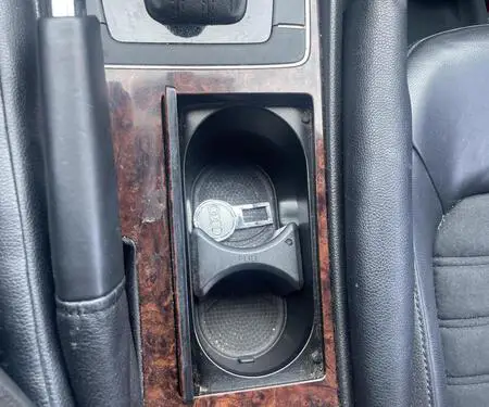 Shitet Makina Passat 2013