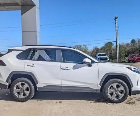 Selling My 2023 Toyota Rav4 Xle Awd