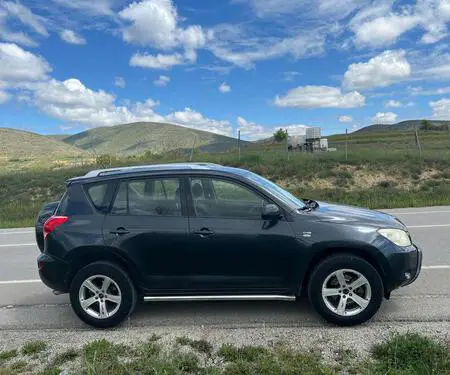 Toyota Rav 4