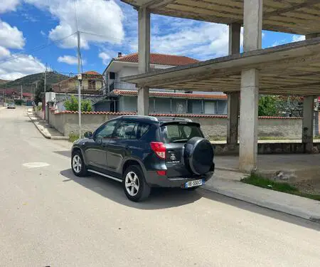Toyota Rav 4