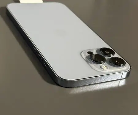 Apple iPhone 13 Pro Max - 128GB - Sierra Blue (Unlocked) $380