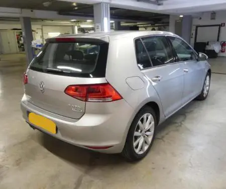 VOLKSWAGEN GOLF VII 2.0 CR TDI HIGHLINE DSG