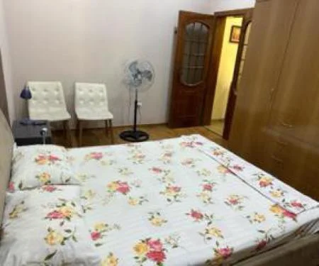 Shitet Apartament 3+1+2+Blk