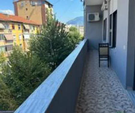 Shitet Apartament 3+1+2+Blk - 7