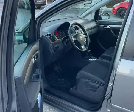 Volkswagen Touran 2008