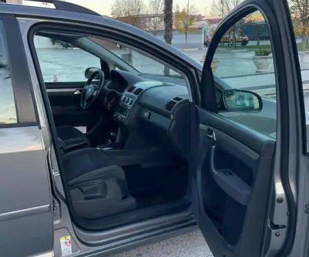 Volkswagen Touran 2008 - 6
