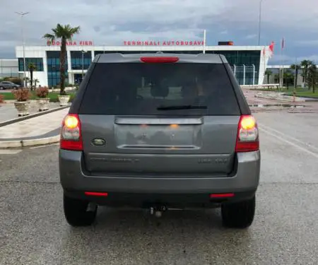 Land Rover 2009