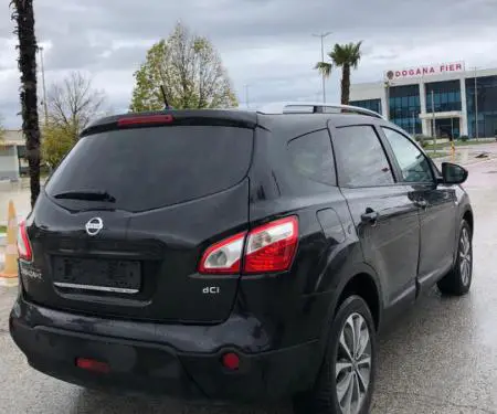 Nisan Qashqai 2010 nafte