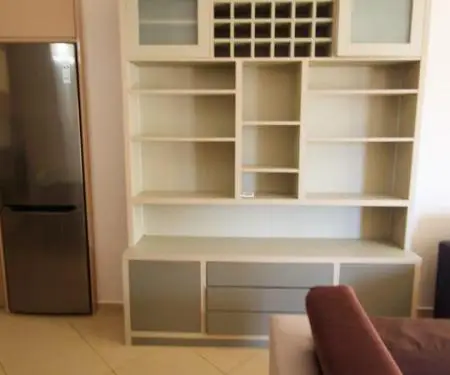 APARTAMENT ME QERA  UNAZE TE RE  RRUGA  TEODOR KEKO - 10