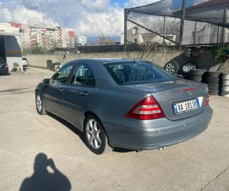 SHITET C220 AUTOMAT 2005 - 6