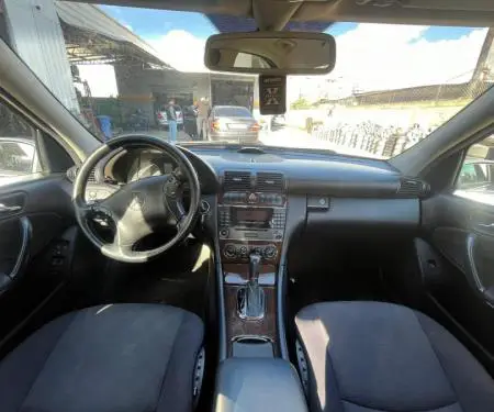 SHITET C220 AUTOMAT 2005 - 9