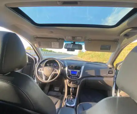 Jepet me qira Hyundai Accent