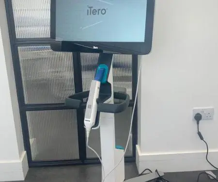 iTero Element 5D Plus Intraoral Dental Scanner