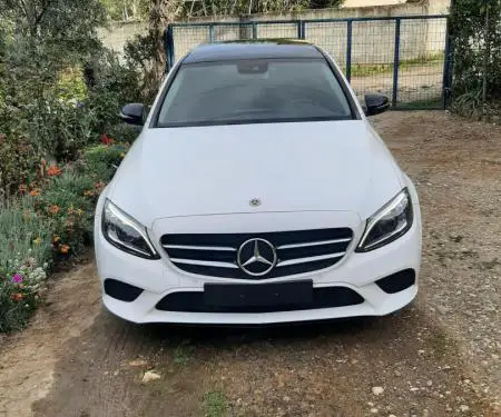 Mercedes Benz C220