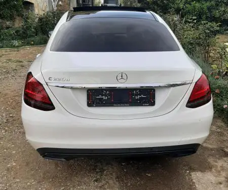 Mercedes Benz C220 - 6