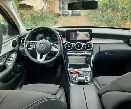 Mercedes Benz C220 - 8