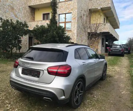 Mercedes Benz GLA200 4Matic