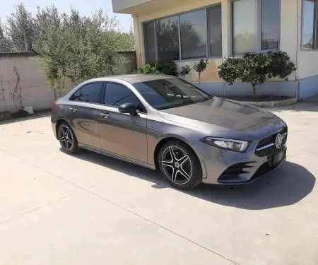 Mercedes Benz A180